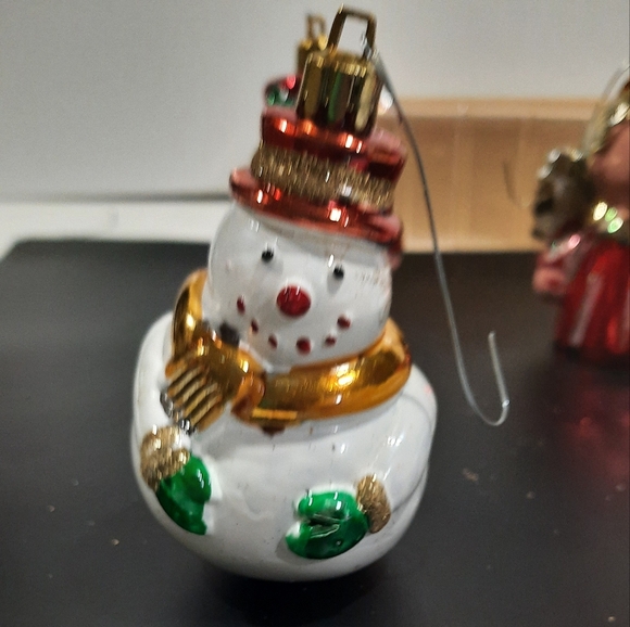 Vintage "Santa's Trim Shoppe" Ornaments - Picture 3 of 12